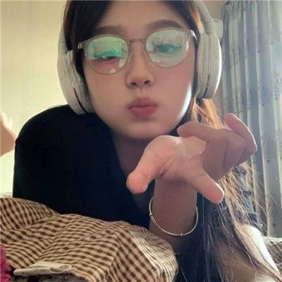 毡匠和他的女儿剧照